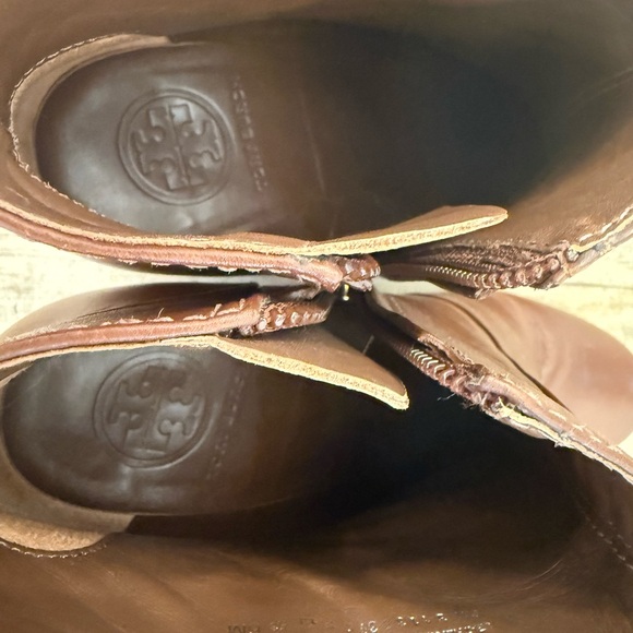 Tory Burch Chestnut Leather Ankle Booties - Picture 5 of 5